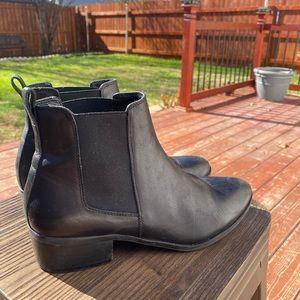Steve Madden Chelsea Ankle Boots